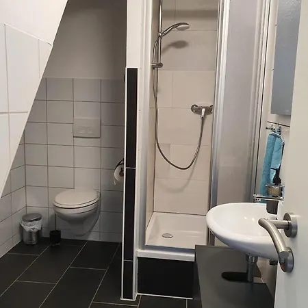 Fewo-4-in-magdeburg-fermersleben-mit-wlan Apartman *